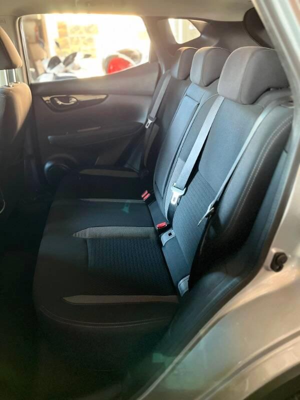 Nissan Qashqai 1.5 dci Business 115cv dct