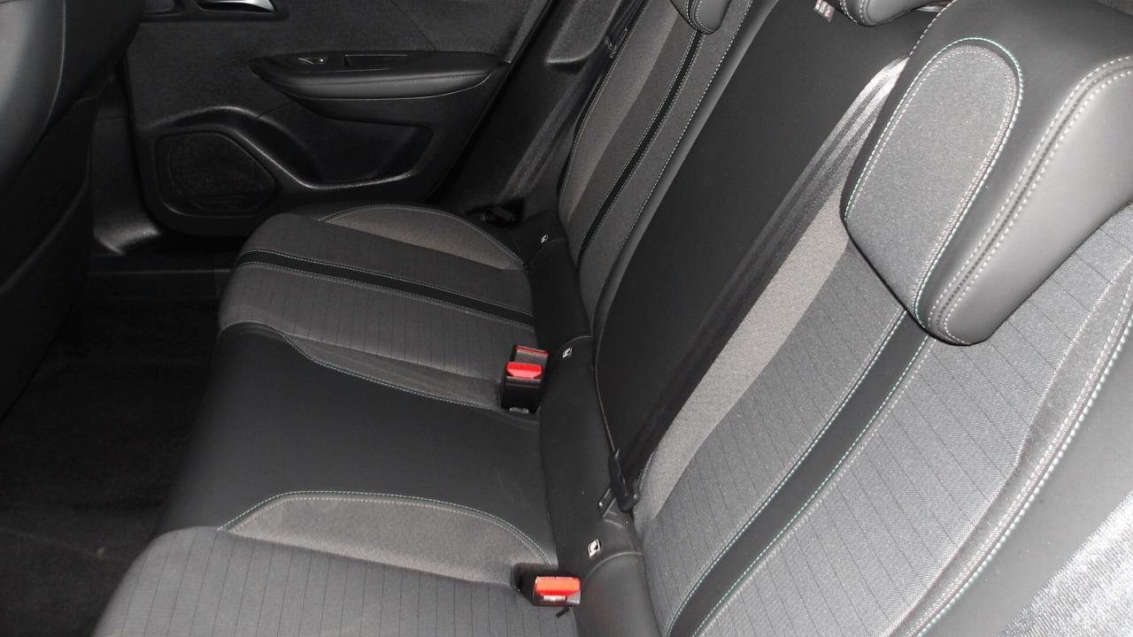 PEUGEOT 2008 1.2 BENZ-RETROC-PREZZO PROMO!