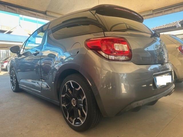 DS3 INTERNI IN PELLE , NAVIGATORE...