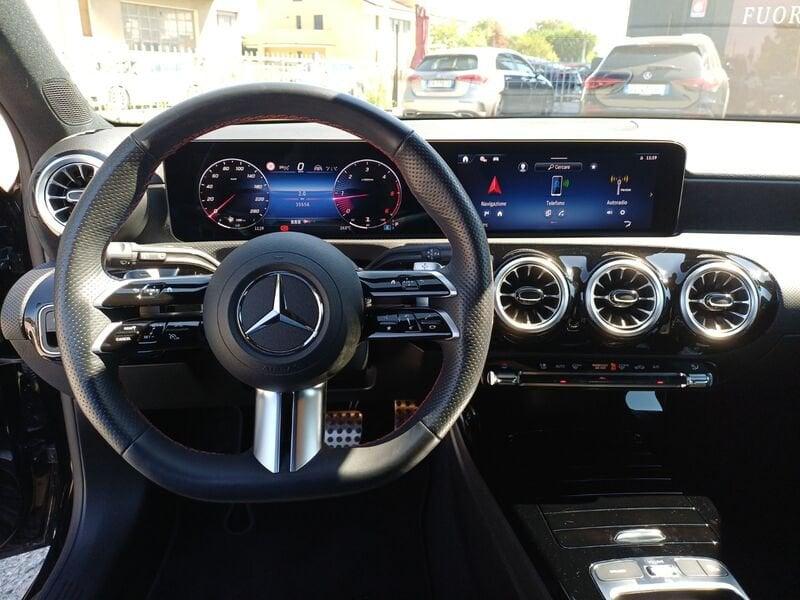 Mercedes-Benz Classe A A 180 d AMG Line Advanced Plus auto