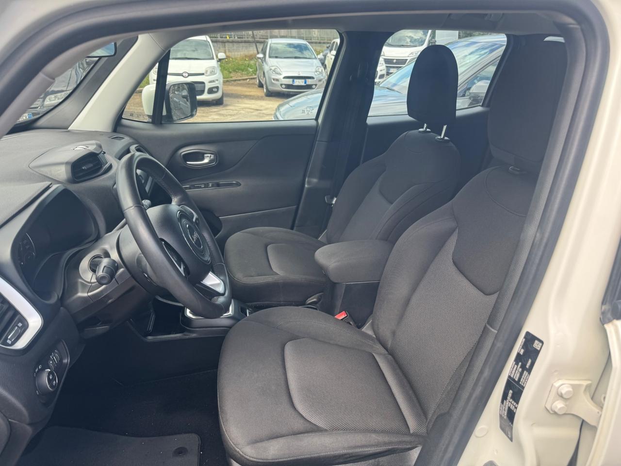 Jeep Renegade 1.6 Mjt DDCT 120 CV Business
