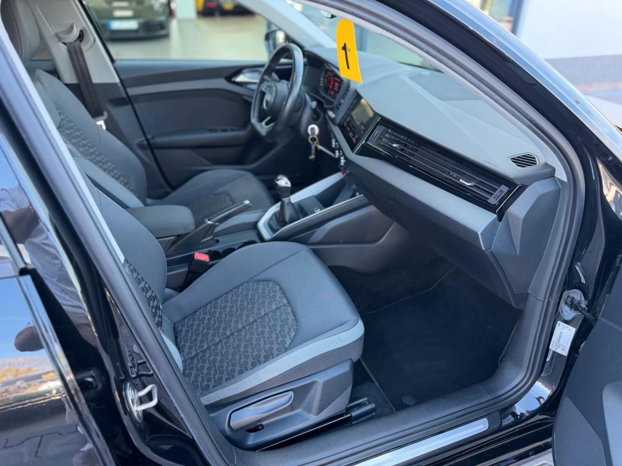 Audi A1 Sportback 30 TFSI advanced Virtual