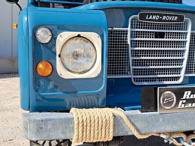 Land Rover Defender 88 2.3 d 3°s. safari 4x4 1974