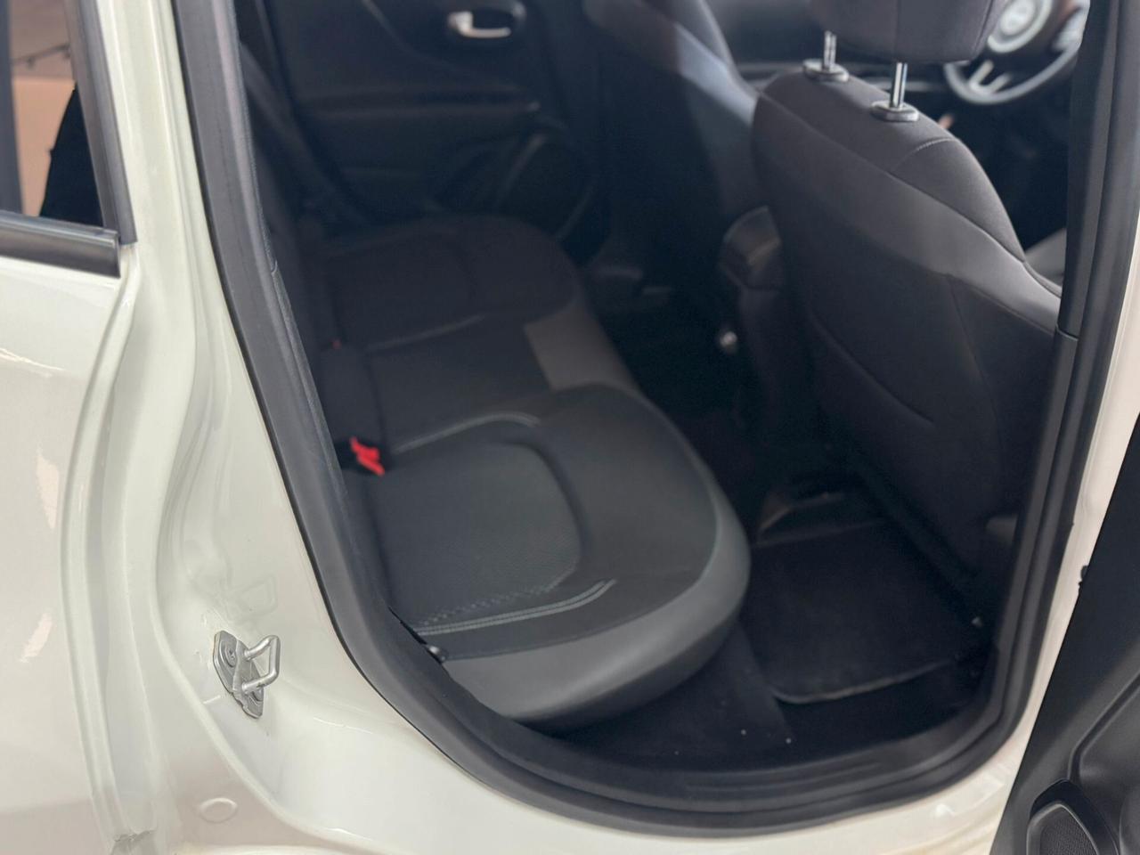 Jeep Renegade 1.6 Mjt DDCT 120 CV Limited