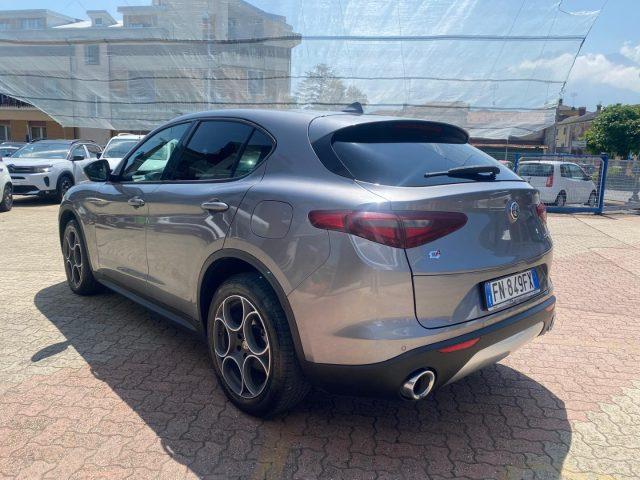 ALFA ROMEO Stelvio 2.2 Turbodiesel 4x4 210 CV AT8 Executive
