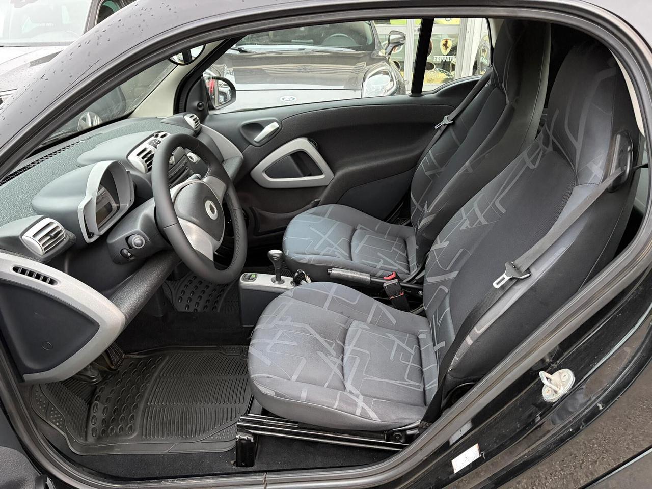 Smart ForTwo 1.0 MHD 71CV coupé pulse