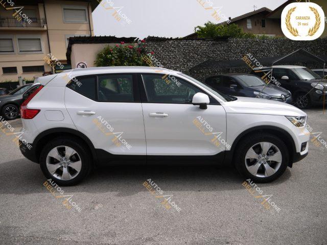 VOLVO XC40 B4 AWD Geartronic Momentum Pro