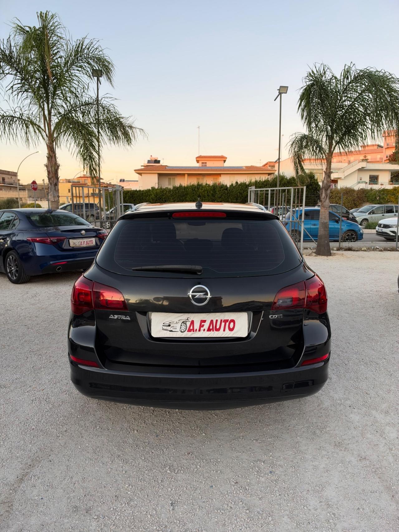 Opel Astra 1.7 CDTI 125CV Sports Tourer Cosmo