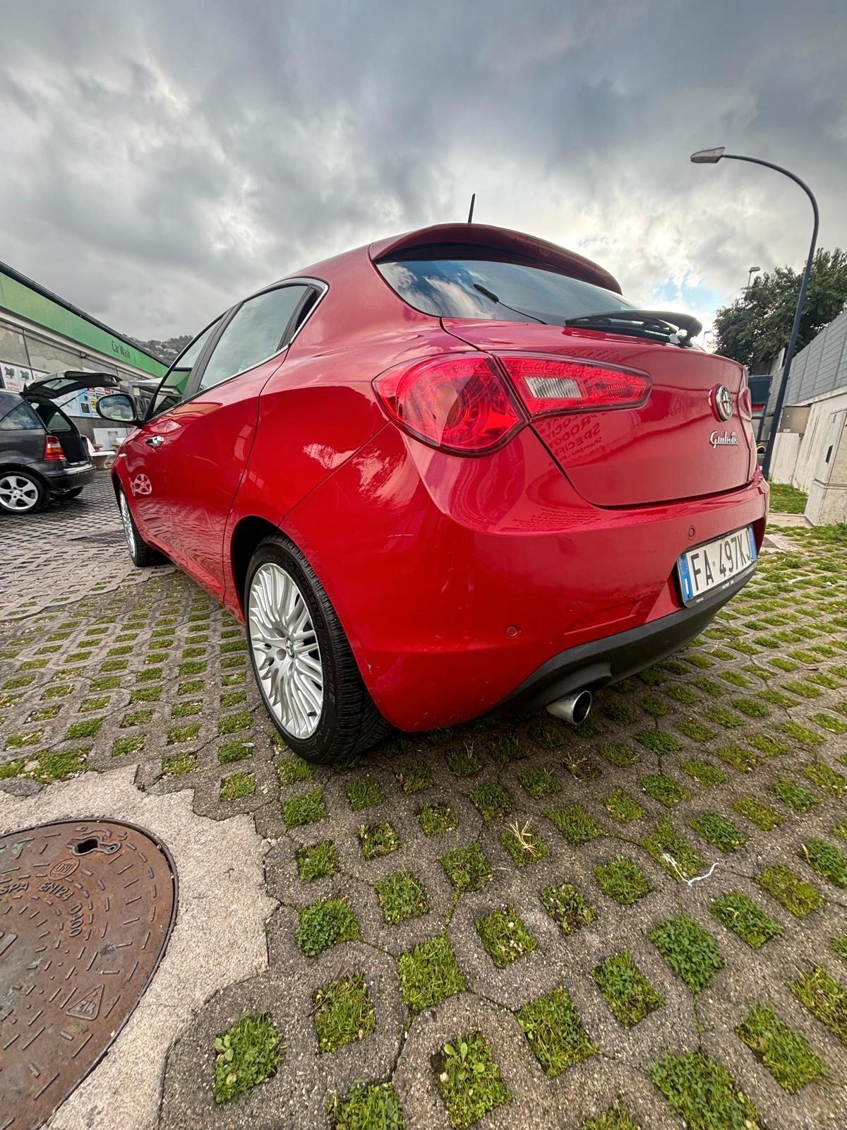 Alfa Romeo Giulietta 1.6 JTDm-2 120 CV Exclusive