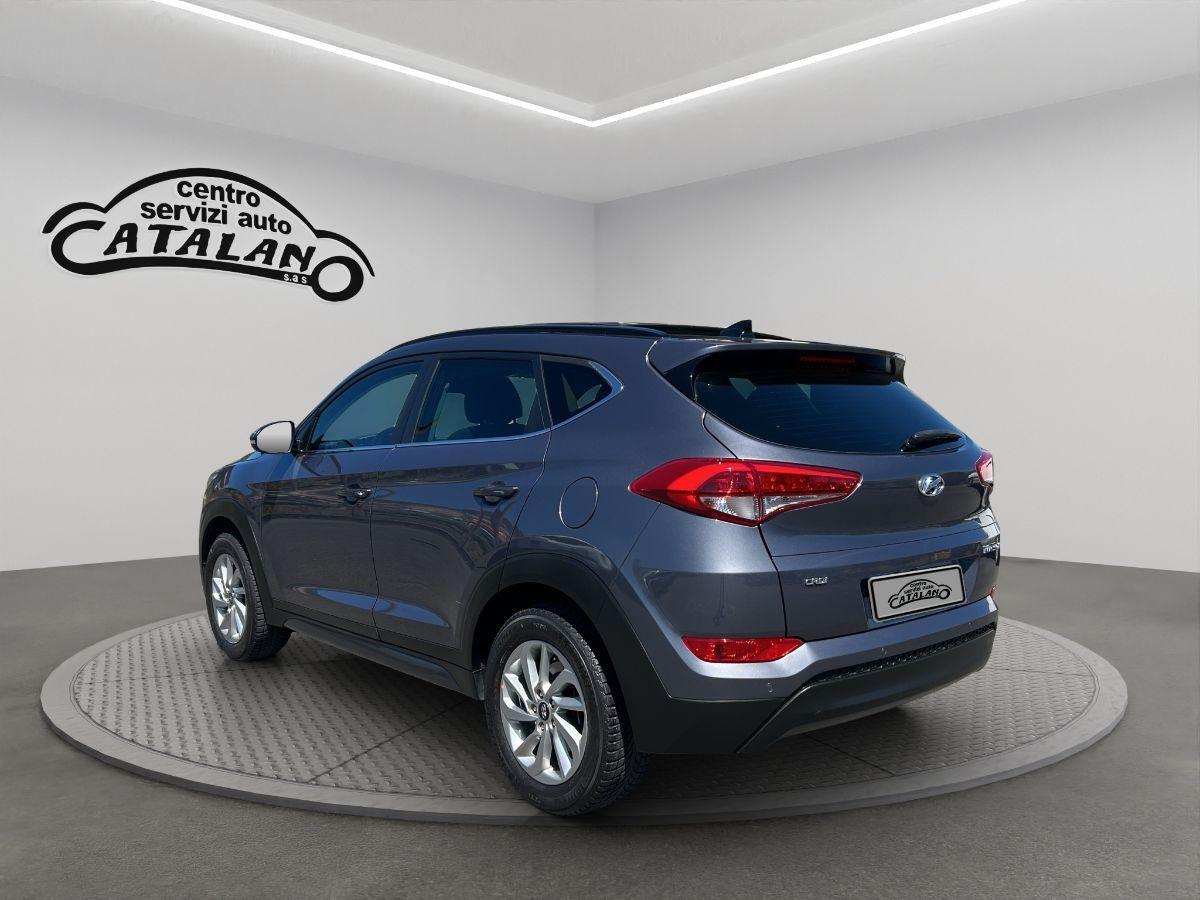 HYUNDAI - Tucson - 1.7 CRDi 115CV XPossible TETTO APRIBILE TELECAMERA