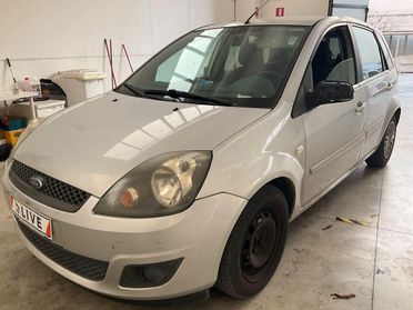 Ford Fiesta Fiesta+ 1.4 5 porte Bz.- GPL