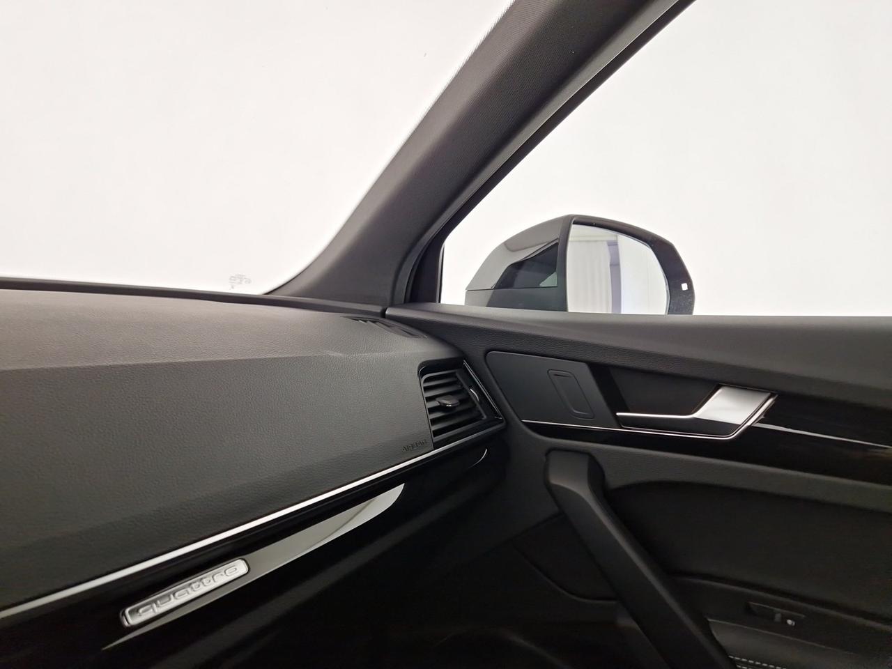 Audi Q5 sportback 40 2.0 tdi mhev 12v s line plus quattro s-tronic