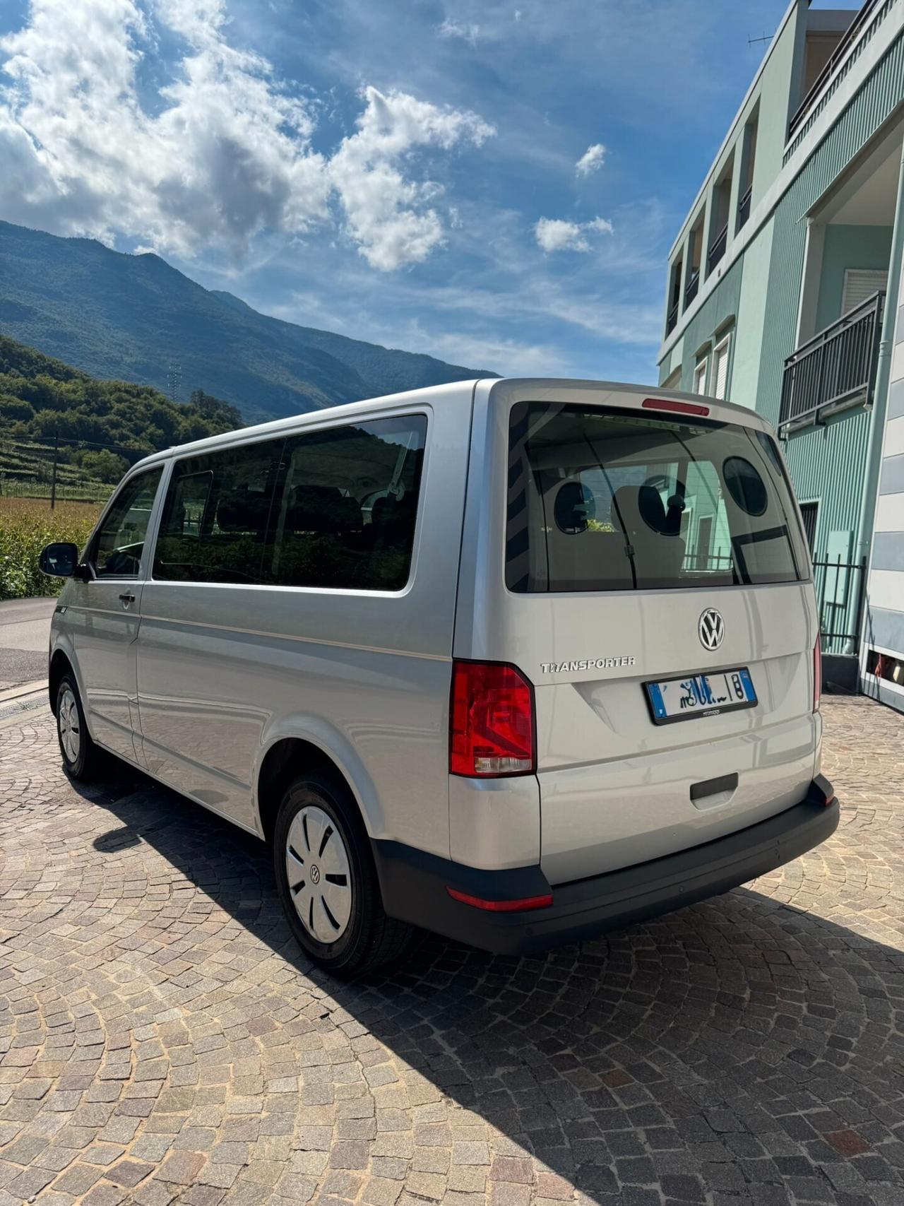 Volkswagen Transporter T6.1 - 2.0 TDI 110CV PC GARANZIA 69000km. 9 posti