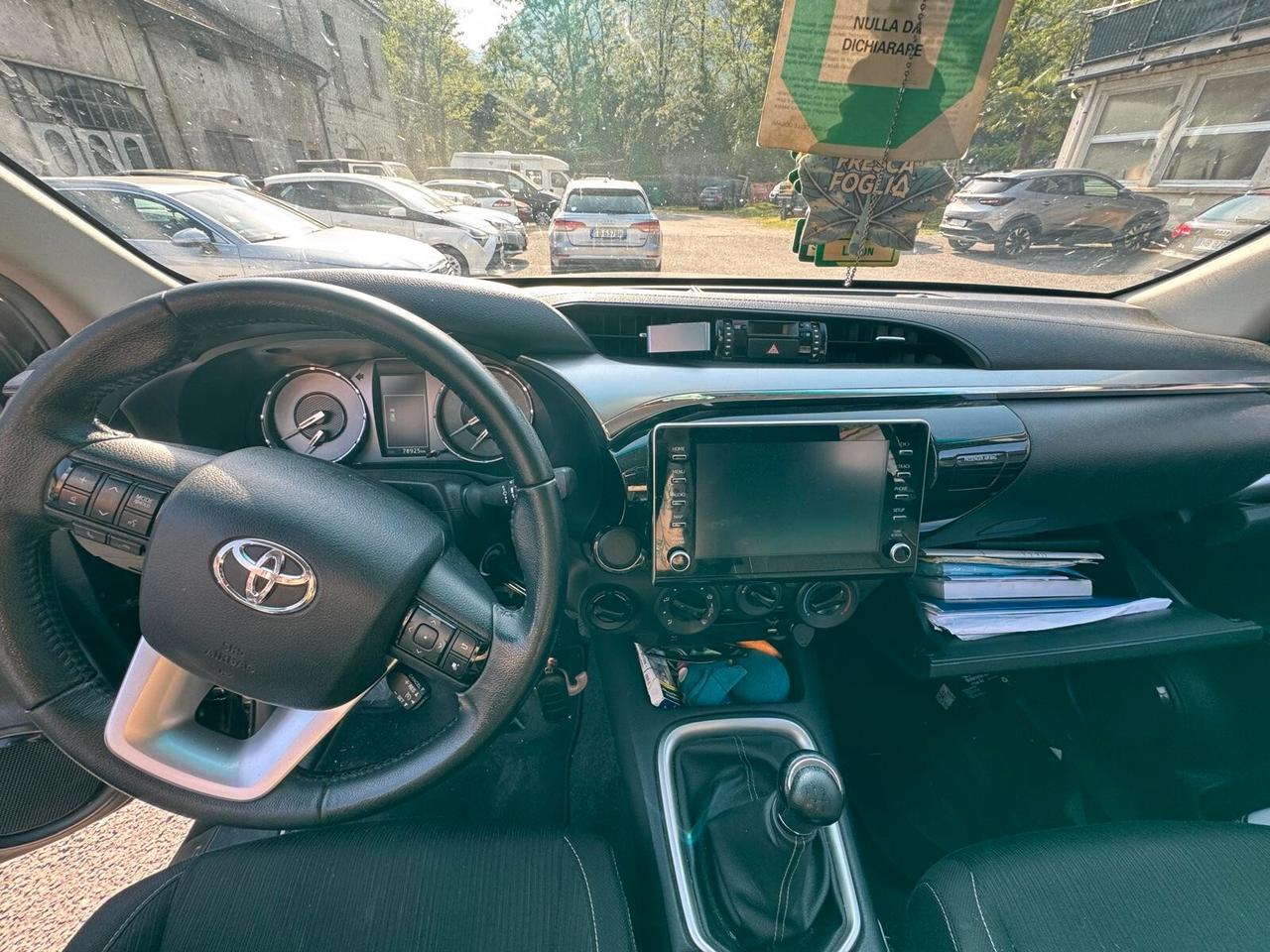 Toyota Hilux 2.4 D-4D 4WD 4 porte Double Cab Executive