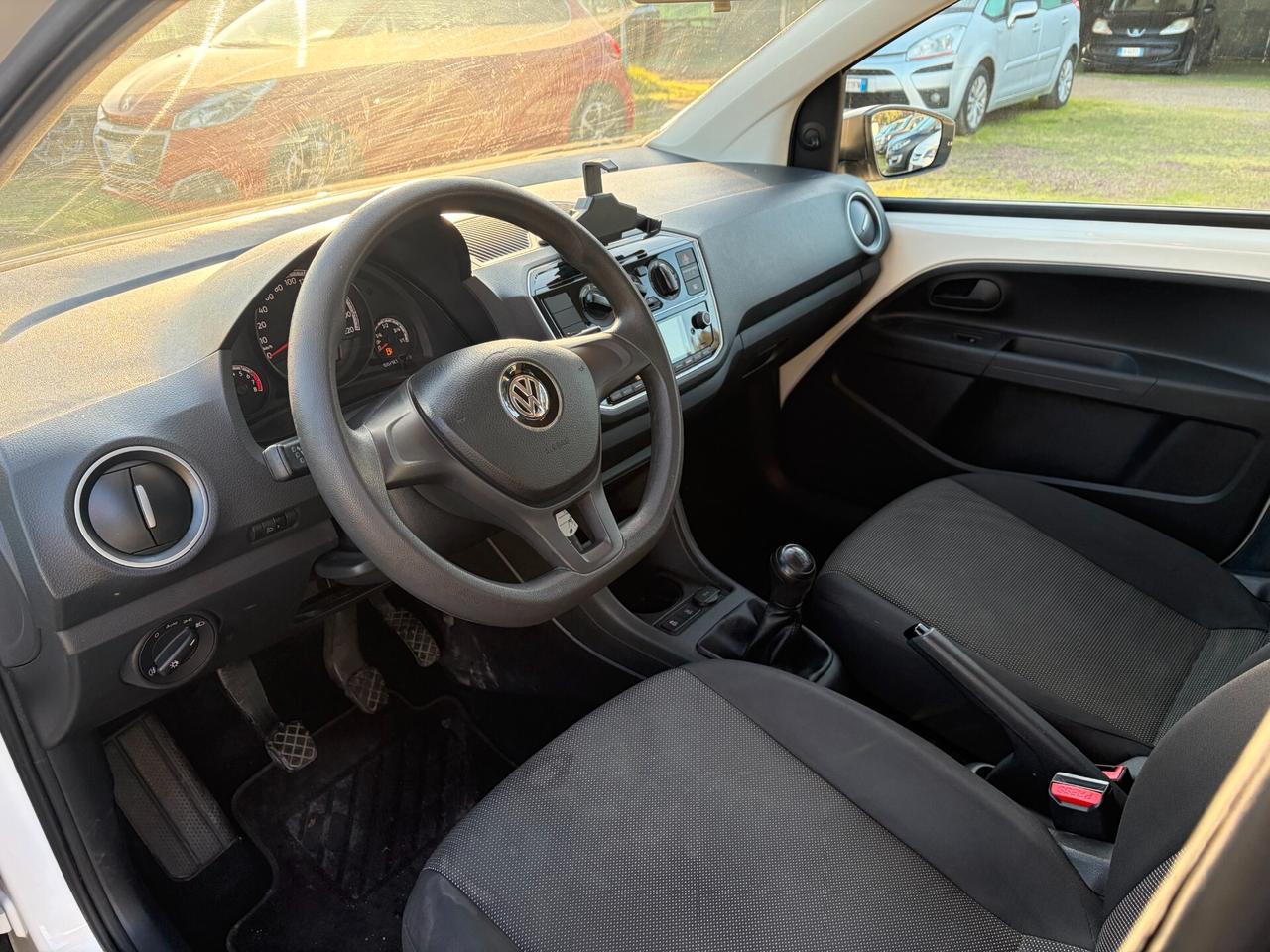 VOLKSWAGEN UP! 1.0 60CV ANNO 2017 87.000 KM