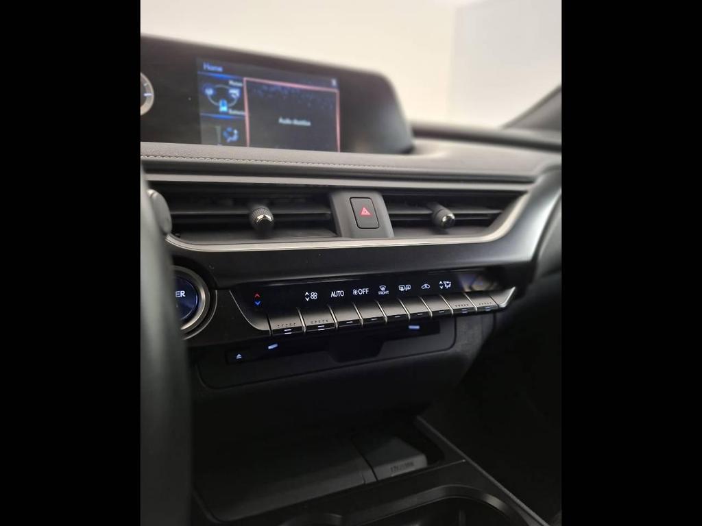 Lexus UX 250h 2.0 Hybrid Executive 2WD Power Split Device
