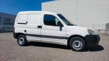 Peugeot Partner 1.4 METANO Autocarro