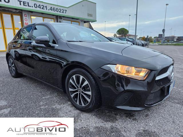 MERCEDES-BENZ A 200 d Automatic Business
