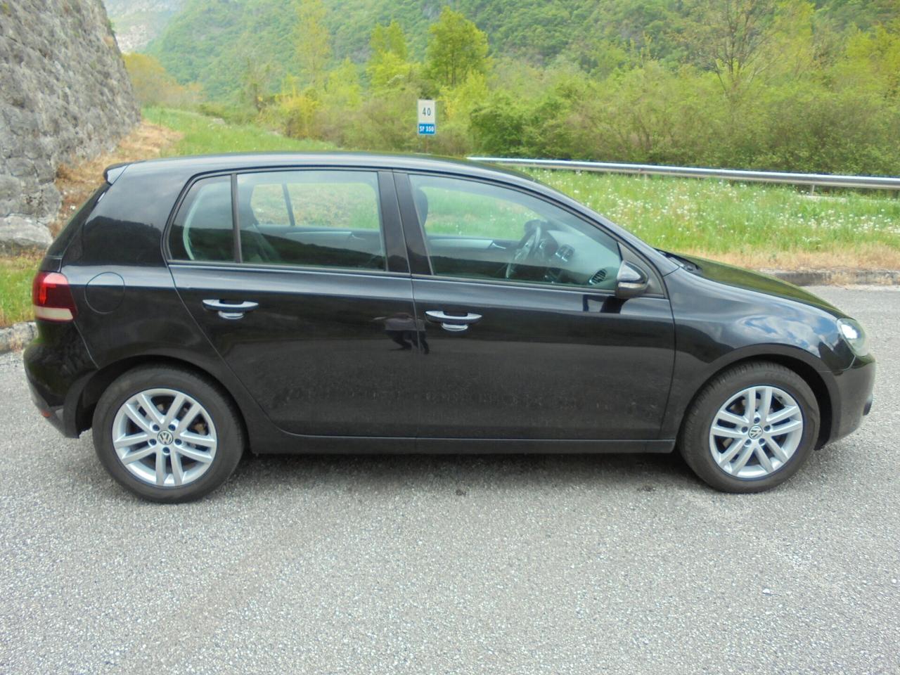 VOLKSWAGEN GOLF VI 1.6 TDI 105CV HIGHLINE 5P UNIPROPRIETARIO