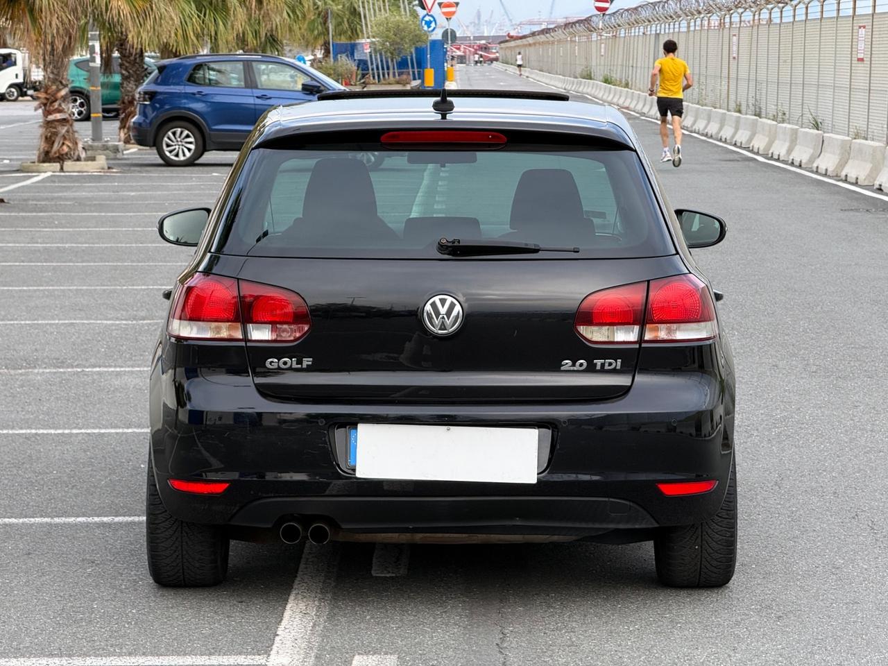 Volkswagen Golf 2.0 TDI 140CV DPF DSG 5p. Highline-TETTO-FULL