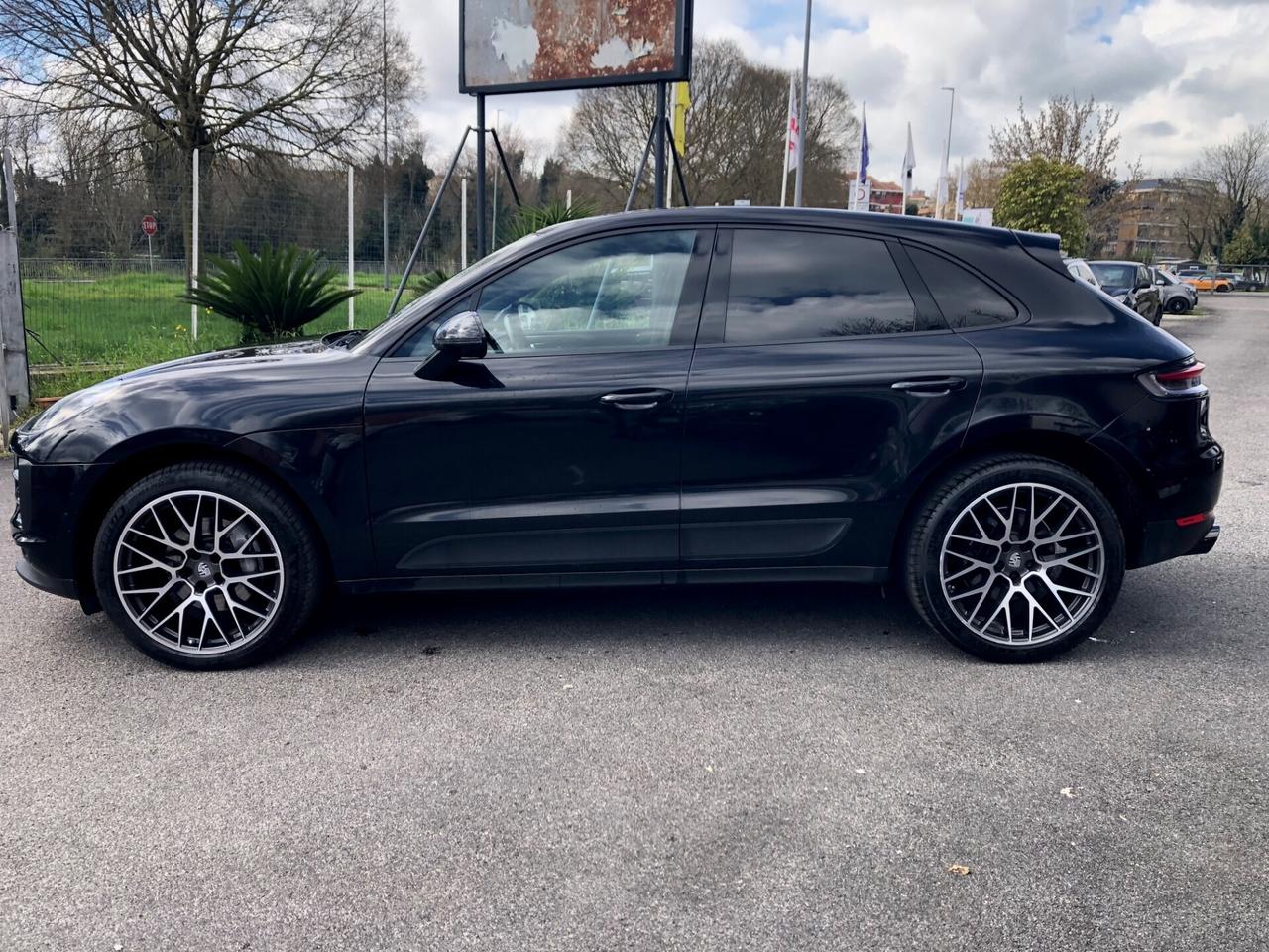 Porsche Macan 2.0 RS Black Series Tetto Gancio Traino Sport SC Permute Rate Finanziamenti