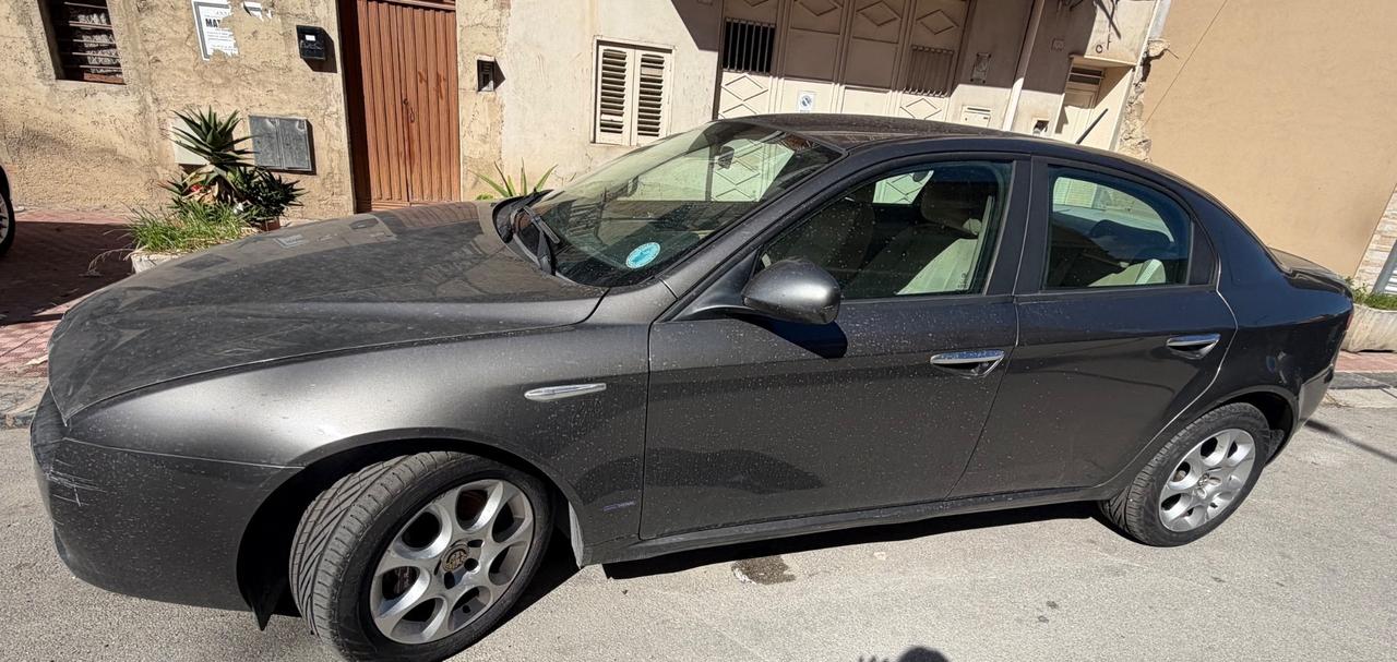 Alfa Romeo 159 1.9 JTDm Progression
