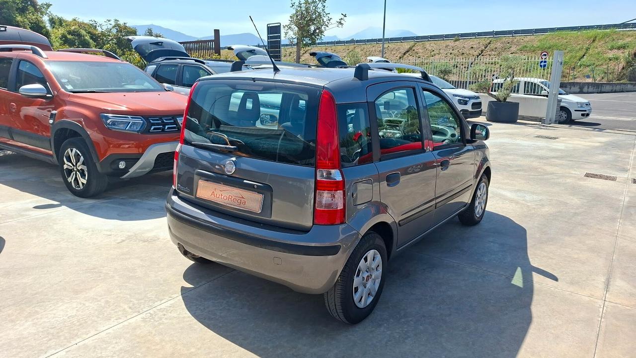 Fiat Panda 1.2 BENZINA 2011 aria condizionata