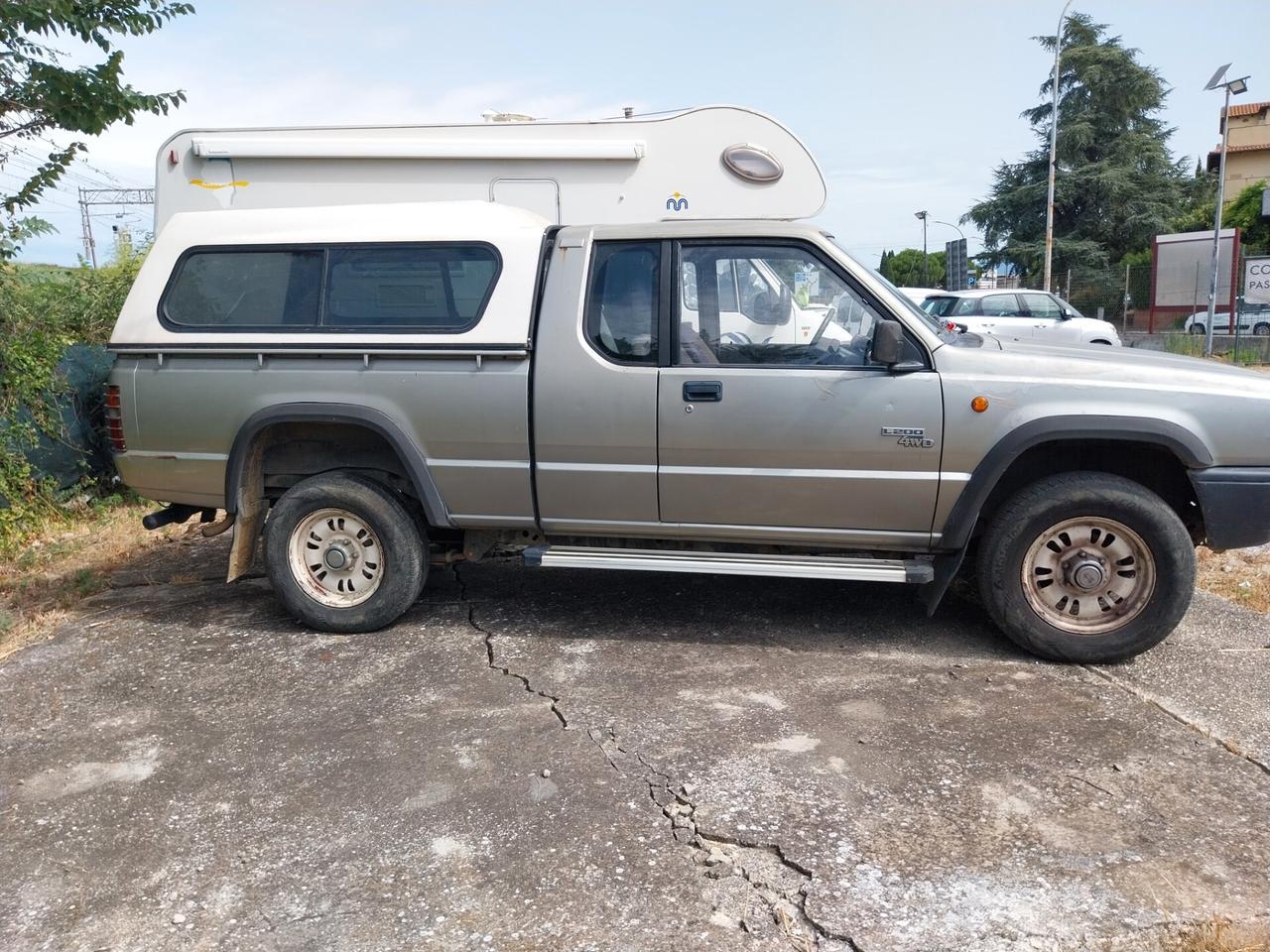 Mitsubishi L200 2.5 TD 4WD Club Cab Pick-up