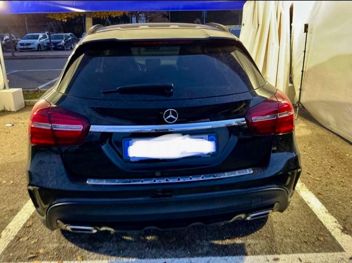 MERCEDES-BENZ GLA 200 D GLA 200d AMG NIGTH EDITION