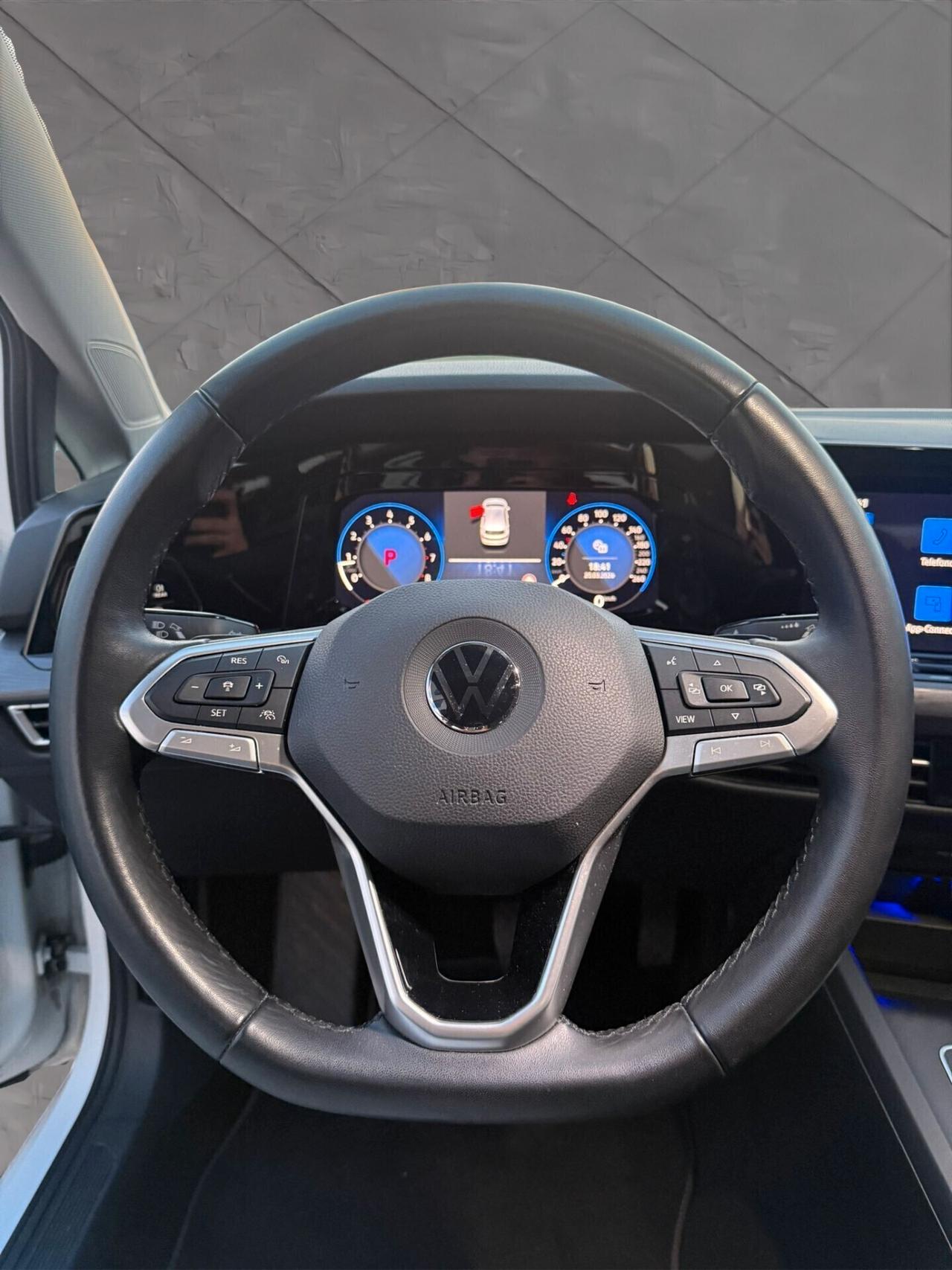 Volkswagen Golf 1.5 eTSI EVO Style DSG
