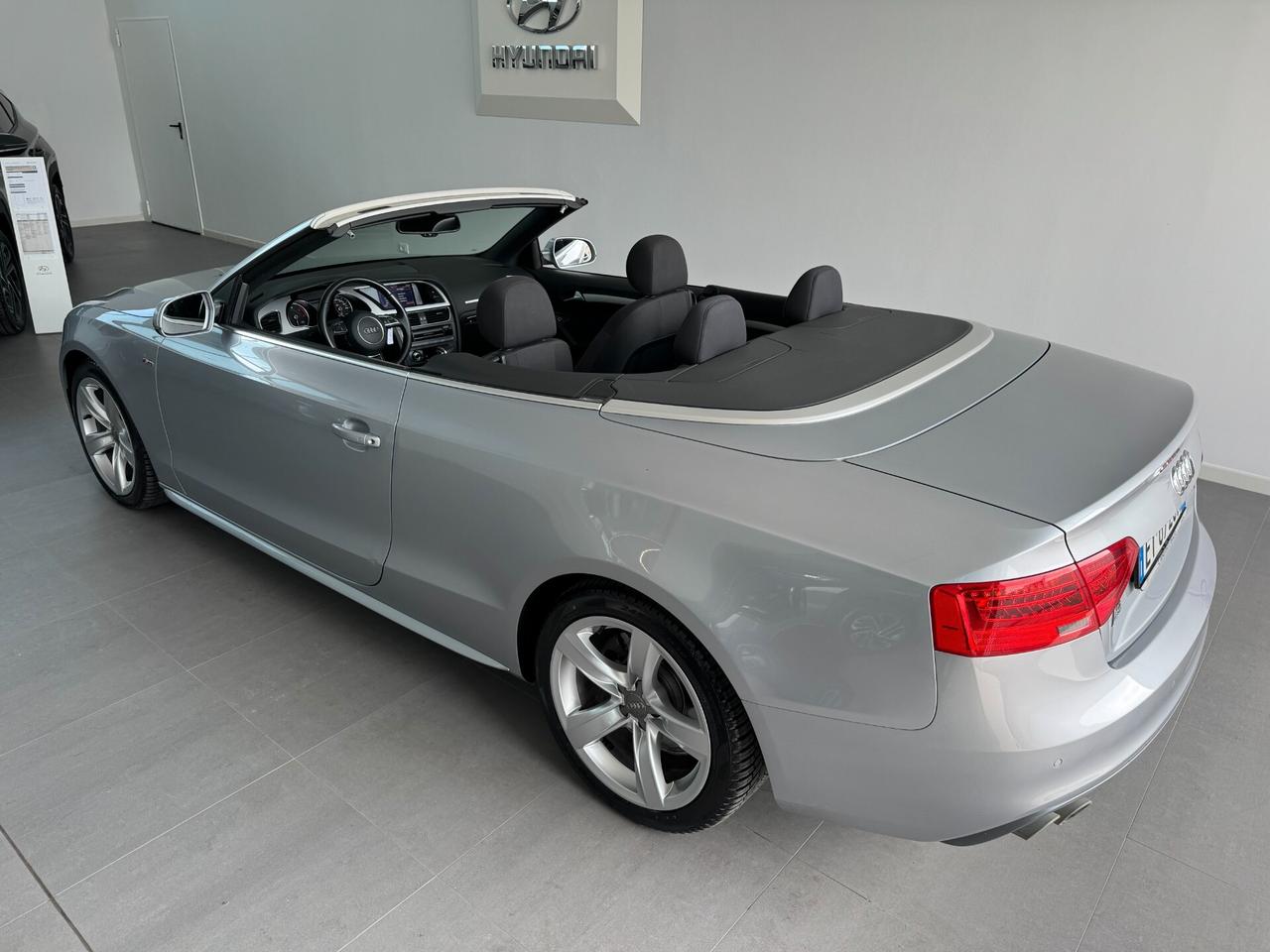 Audi A5 Cabrio 2.0 TDI clean diesel multitronic Business Plus