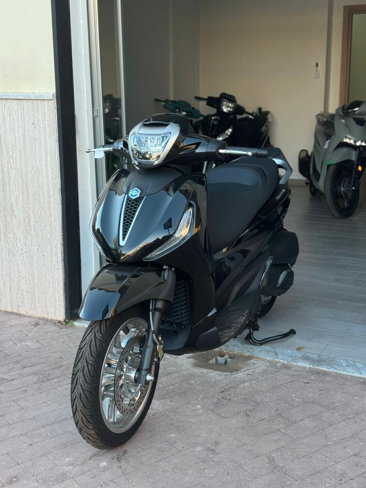 Piaggio Beverly 310