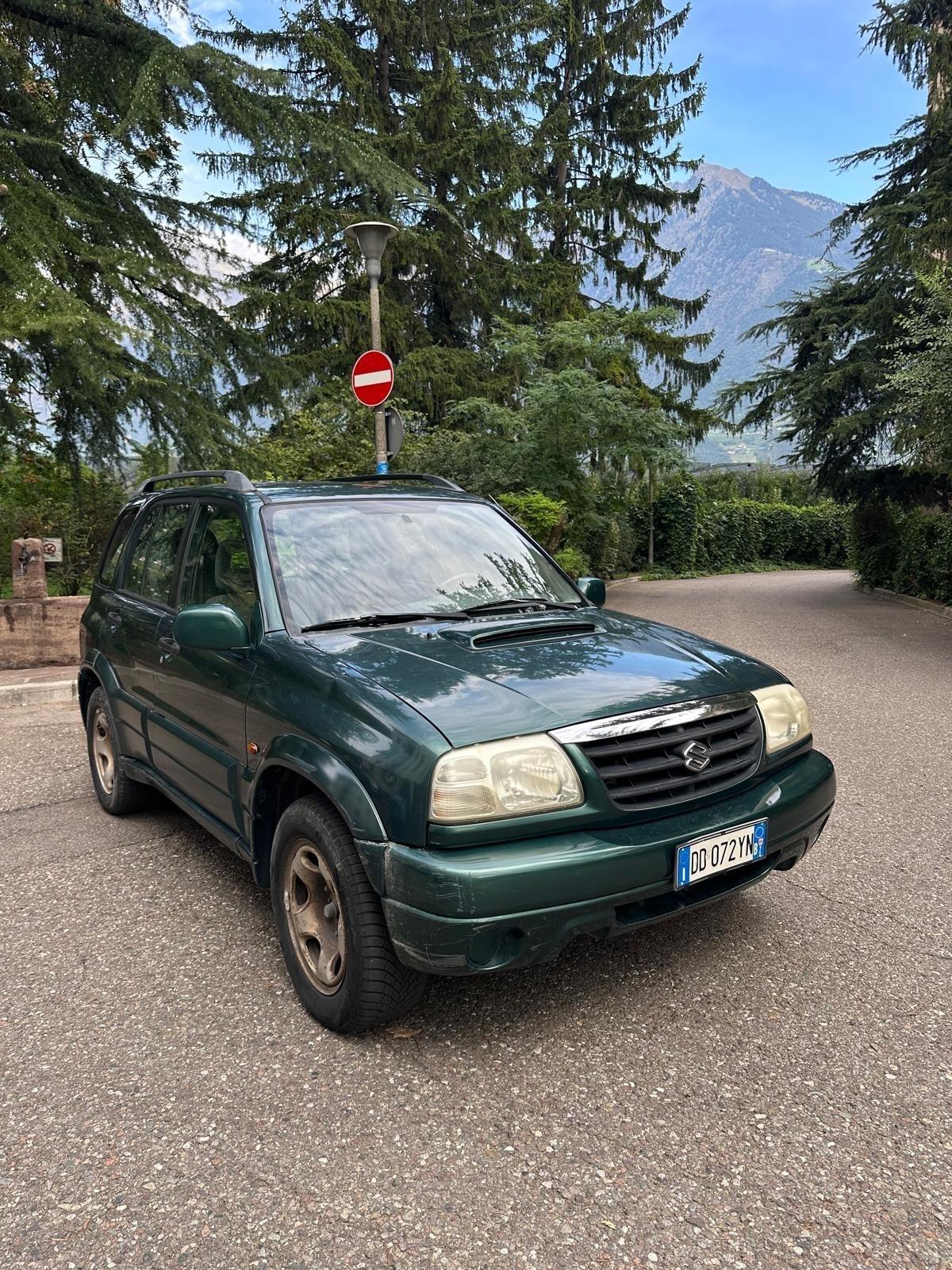 Suzuki Vitara 2.0 HDI 5 porte JLX NEOPATENTATI