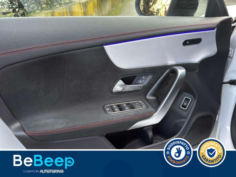 Mercedes-Benz CLA COUPE 200 D PREMIUM AUTO