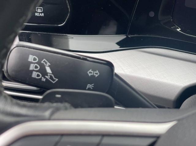 Volkswagen Golf 1.0 etsi evo Life 110cv dsg