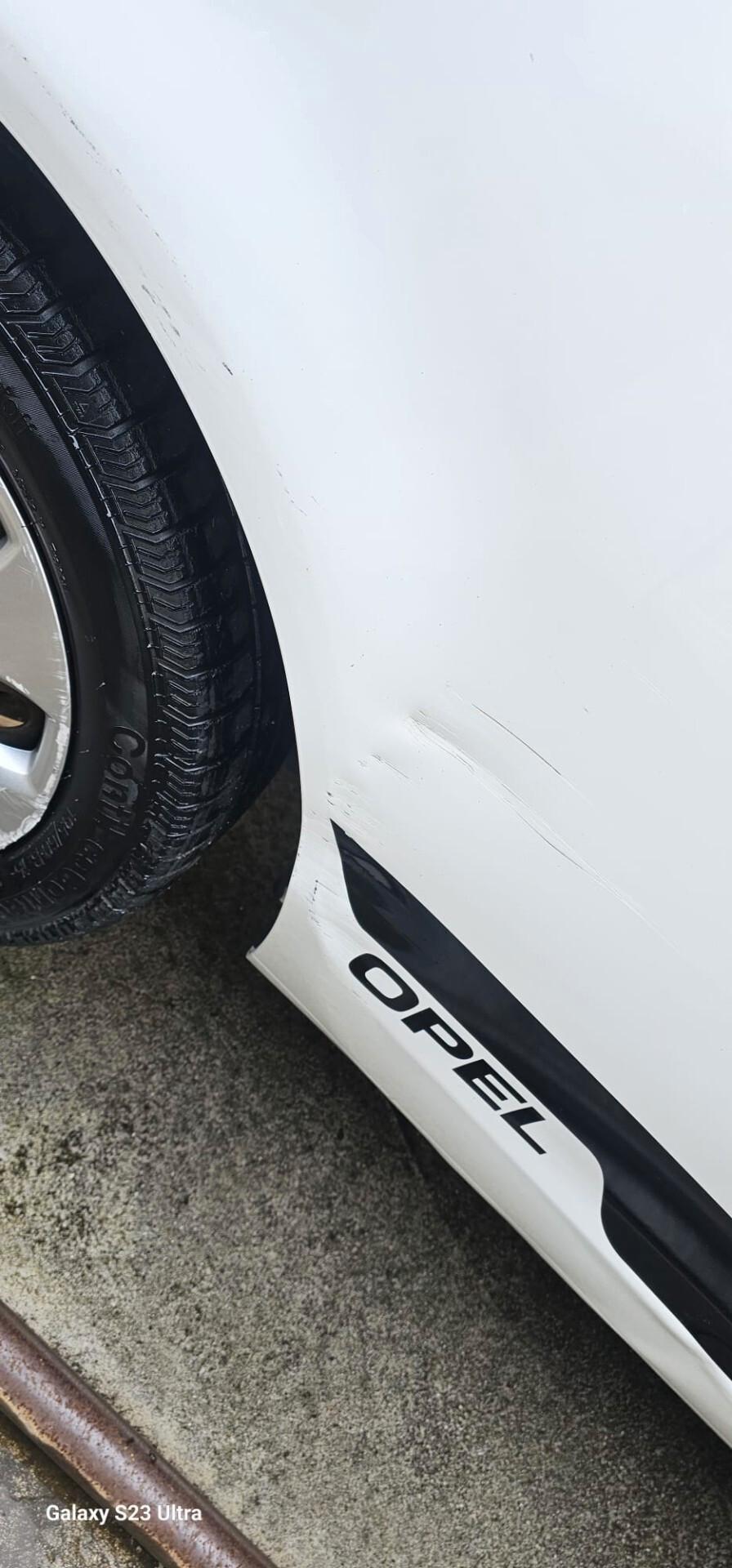 Opel Corsa 1.2 85CV 3 porte GPL-TECH b-color