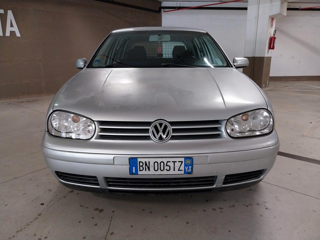 Volkswagen Golf 1.6 16V cat 5 porte Highline