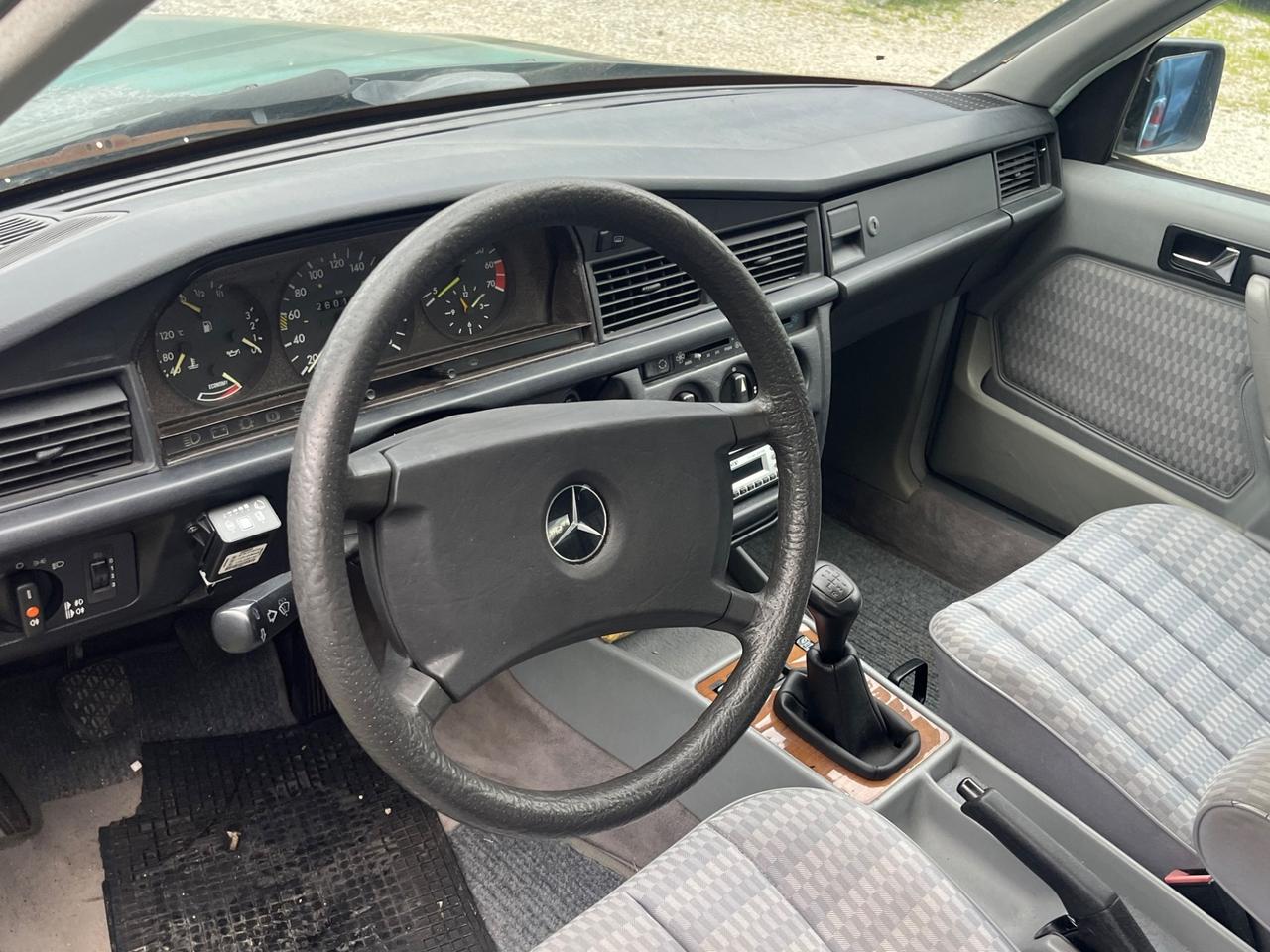 Mercedes benz 190 2.0E da Rivedere