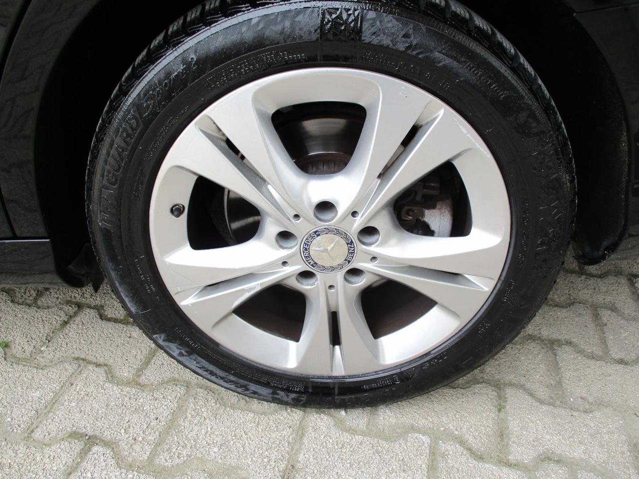 MERCEDES-BENZ C 220 d Exclusive 170cv **TETTO APRIBILE**