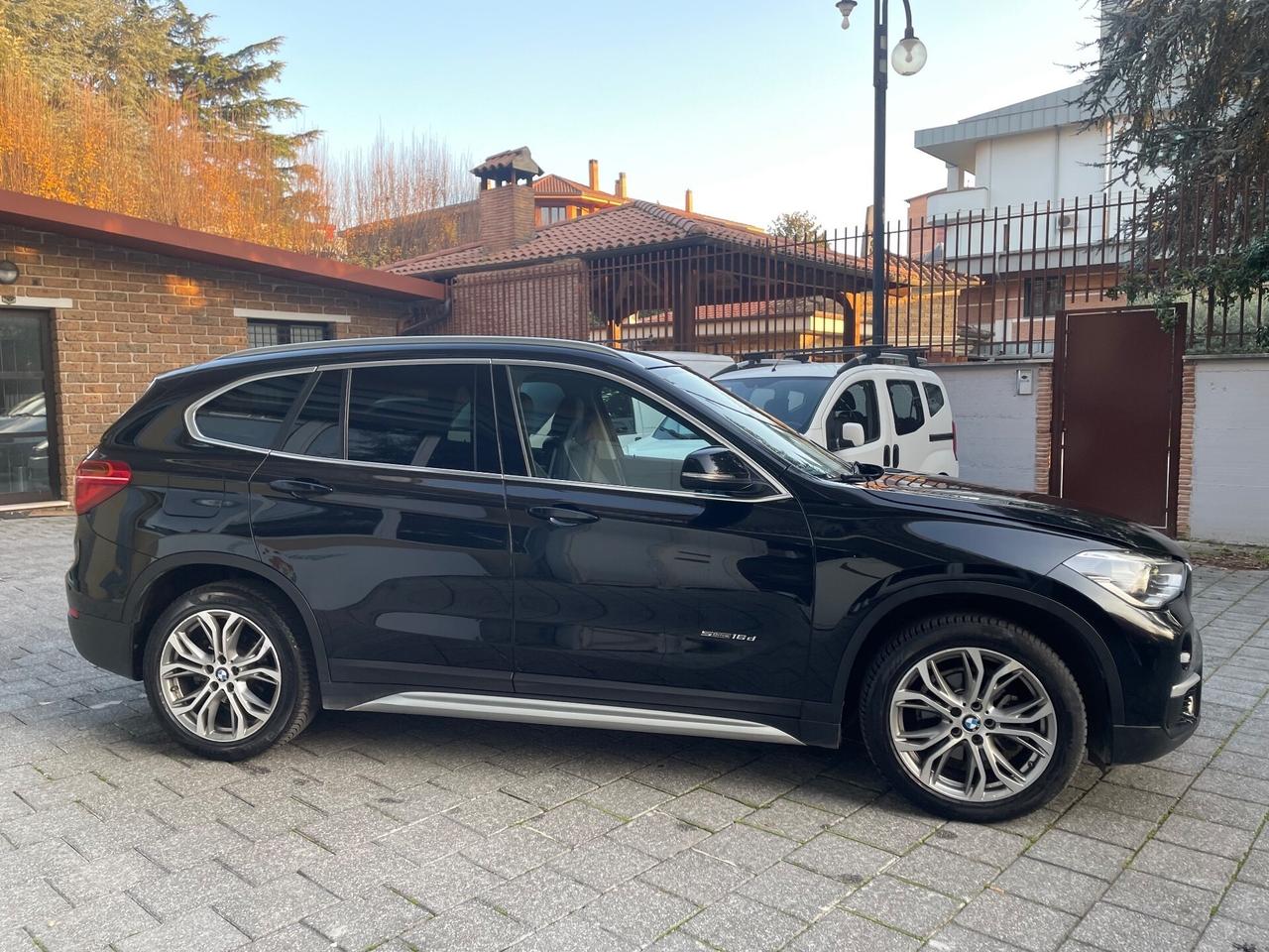 Bmw X1 sDrive18d xLine