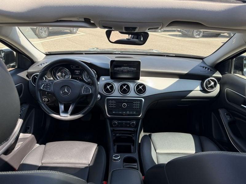 Mercedes-Benz GLA 200 d Automatic 4MATIC Sport