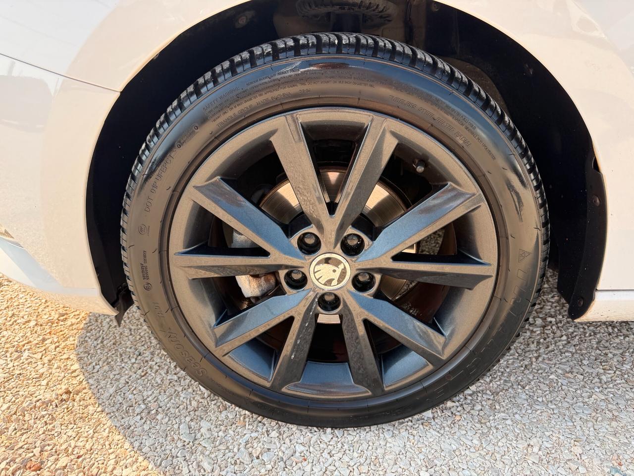 Skoda Fabia 1.0 MPI 75 CV Twin Color Design Edition Nero