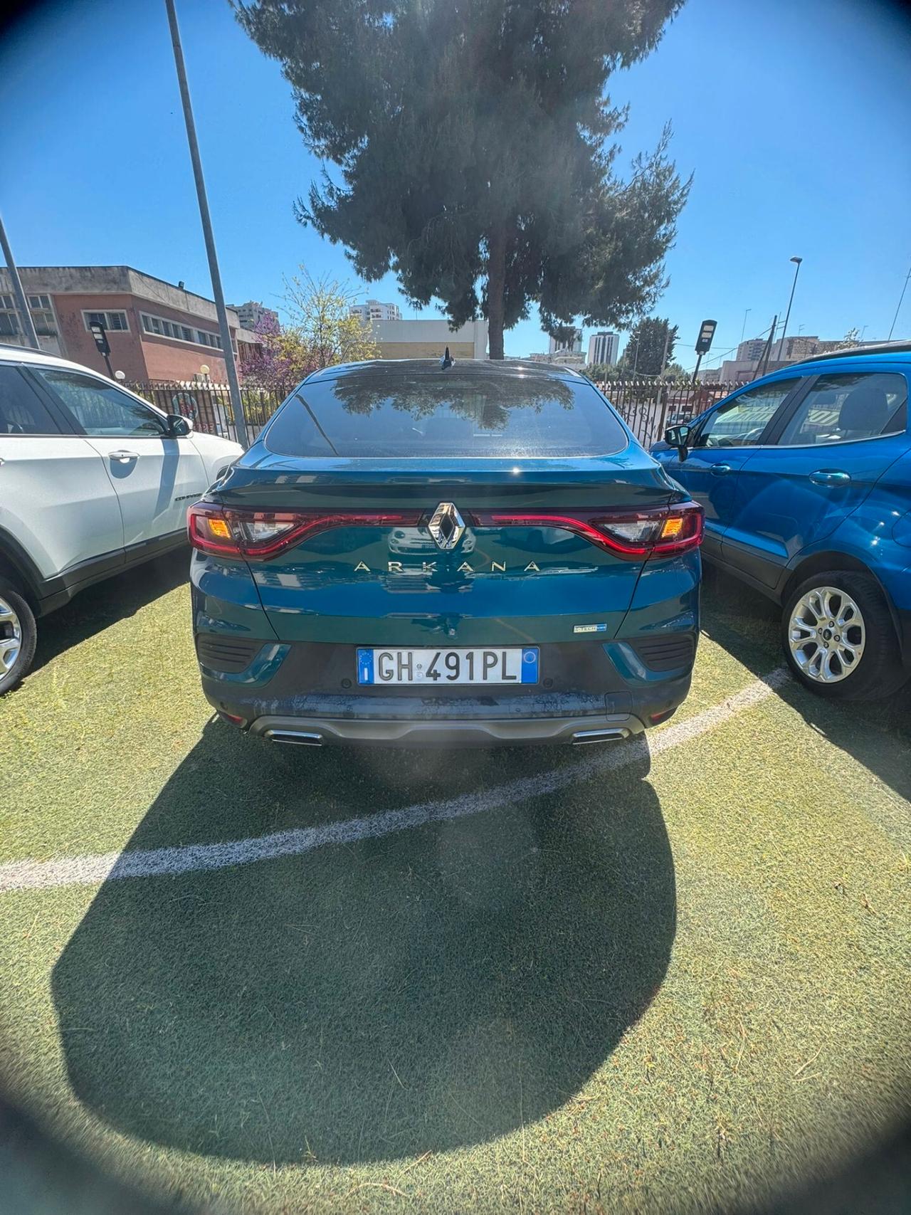 Renault Arkana Hybrid E-Tech 145 CV R.S. Line