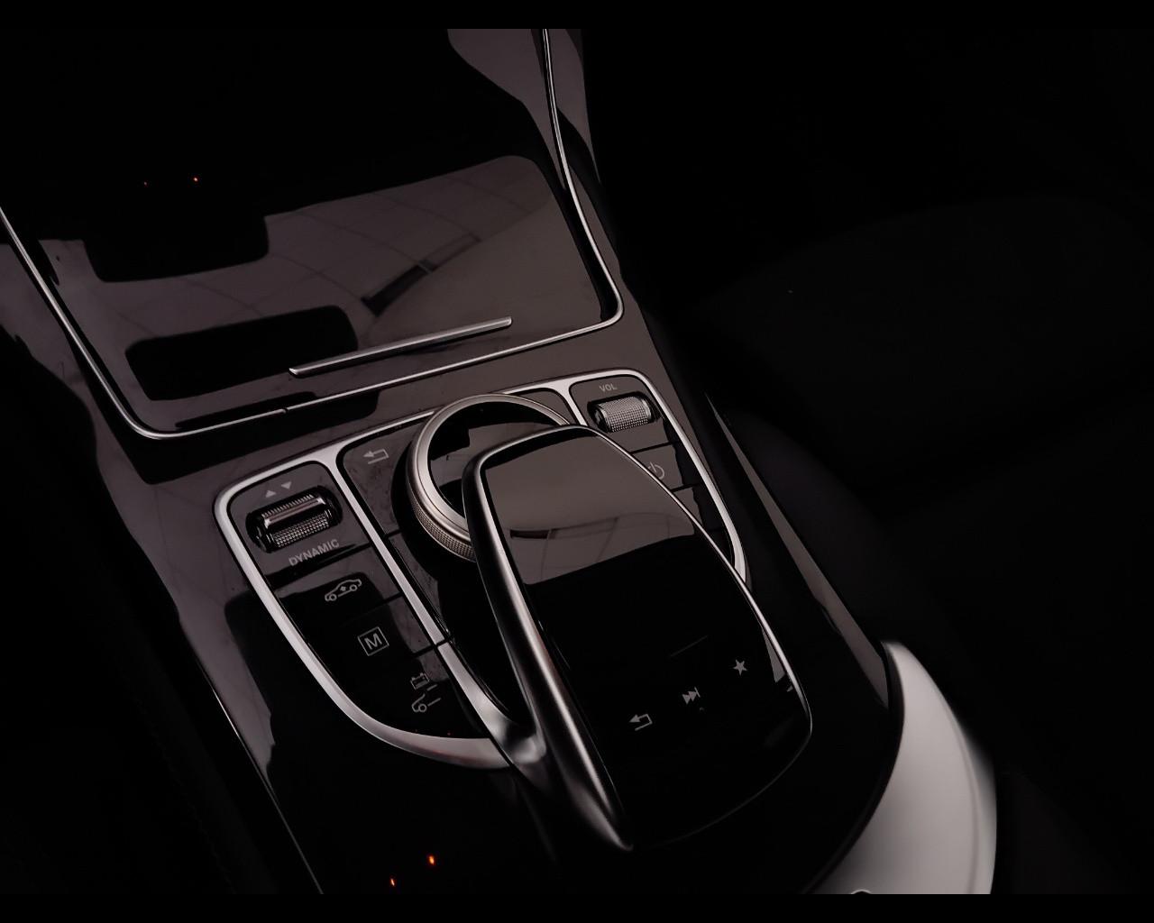 Mercedes-Benz GLC - X253 - GLC 350e Premium 4matic auto