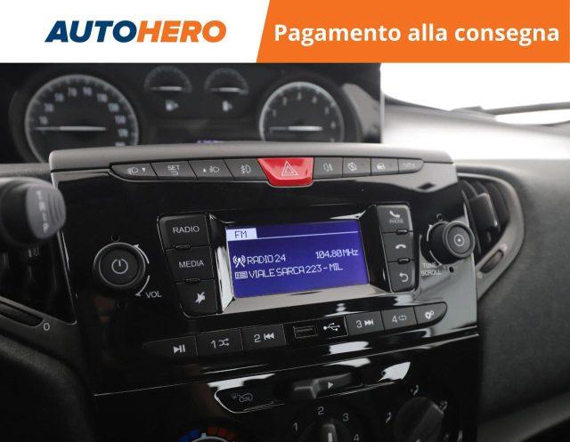 LANCIA Ypsilon 1.0 FireFly 5 porte S&S Hybrid Ecochic Silver