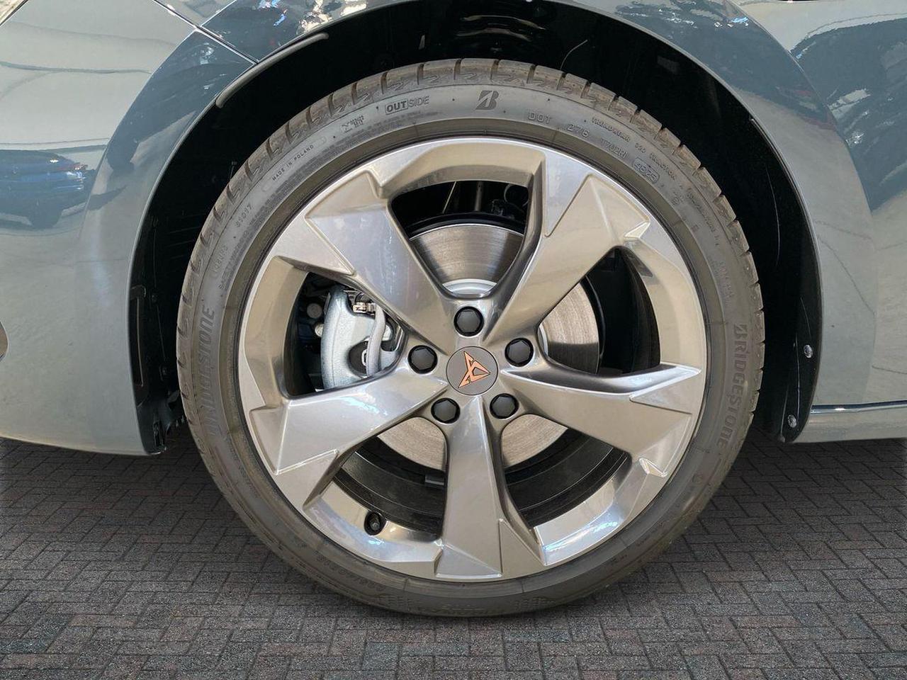 Cupra Leon 1.5 e-hybrid 204cv dsg