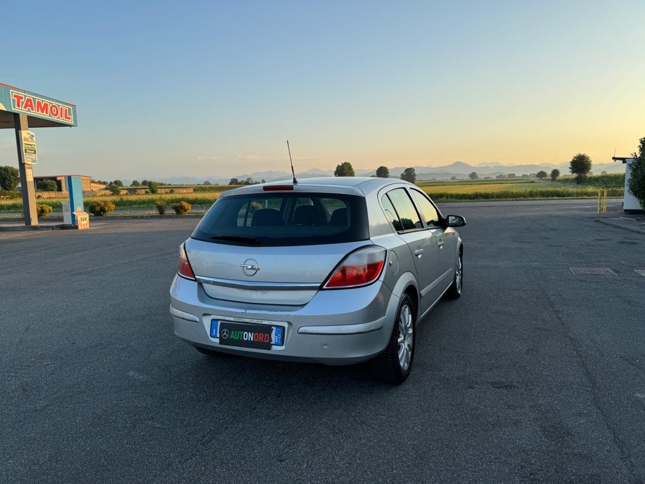 Opel Astra 1.4 16V Twinport 5 porte Club