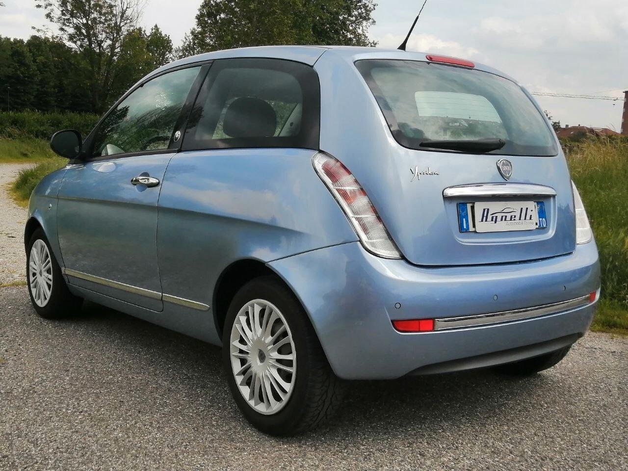 Lancia Ypsilon 1.4 Argento Ecochic GPL Neopatentati