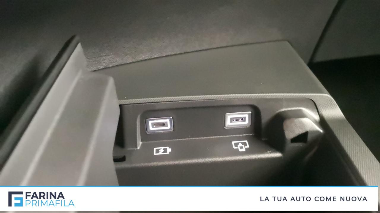 PEUGEOT Nuova 3008 GT - Hybrid 145 E-DCS6