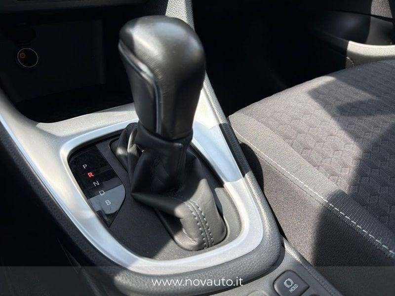 Toyota Yaris Hybrid Trend MY22